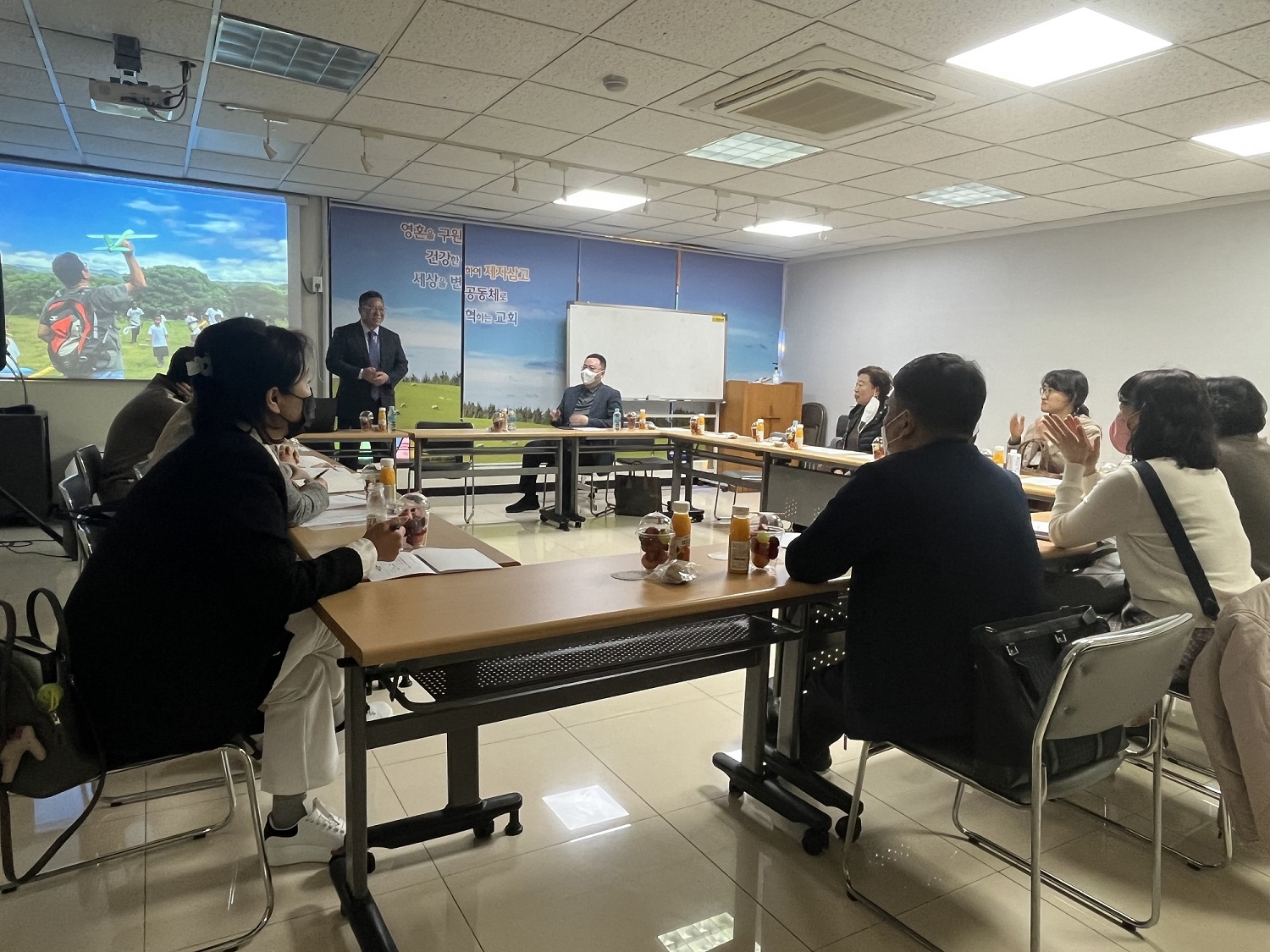 KakaoTalk_20230316_174042512.jpg : 사회선교위원회 모임이 있었습니다