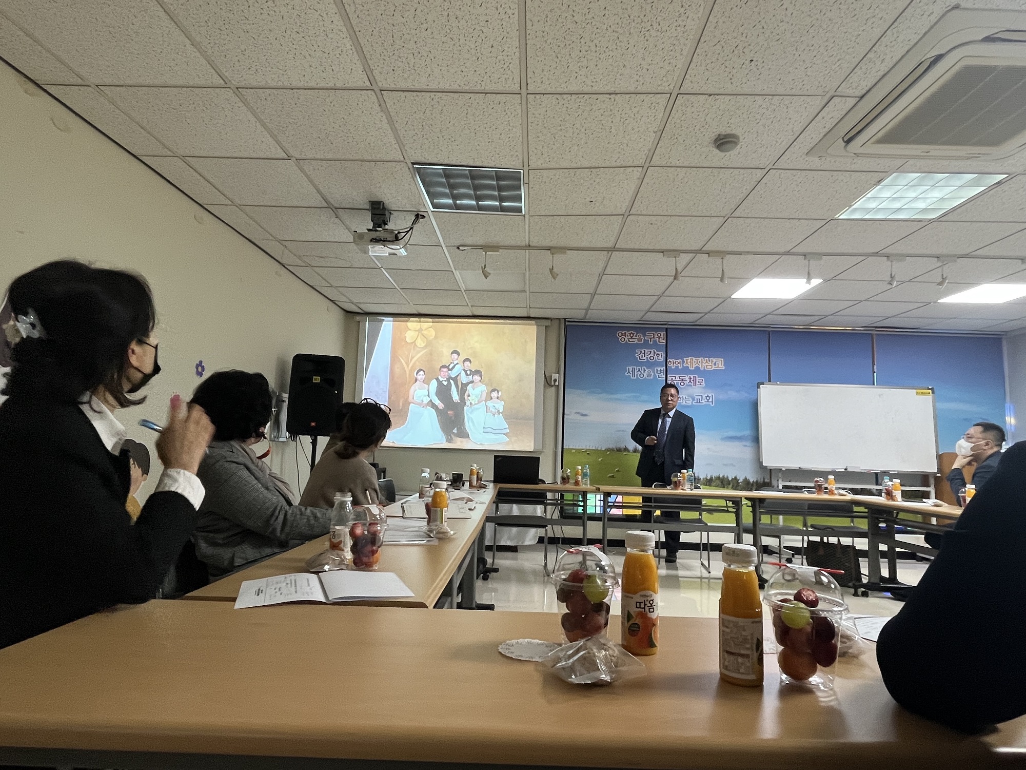 KakaoTalk_20230316_174047167.jpg : 사회선교위원회 모임이 있었습니다