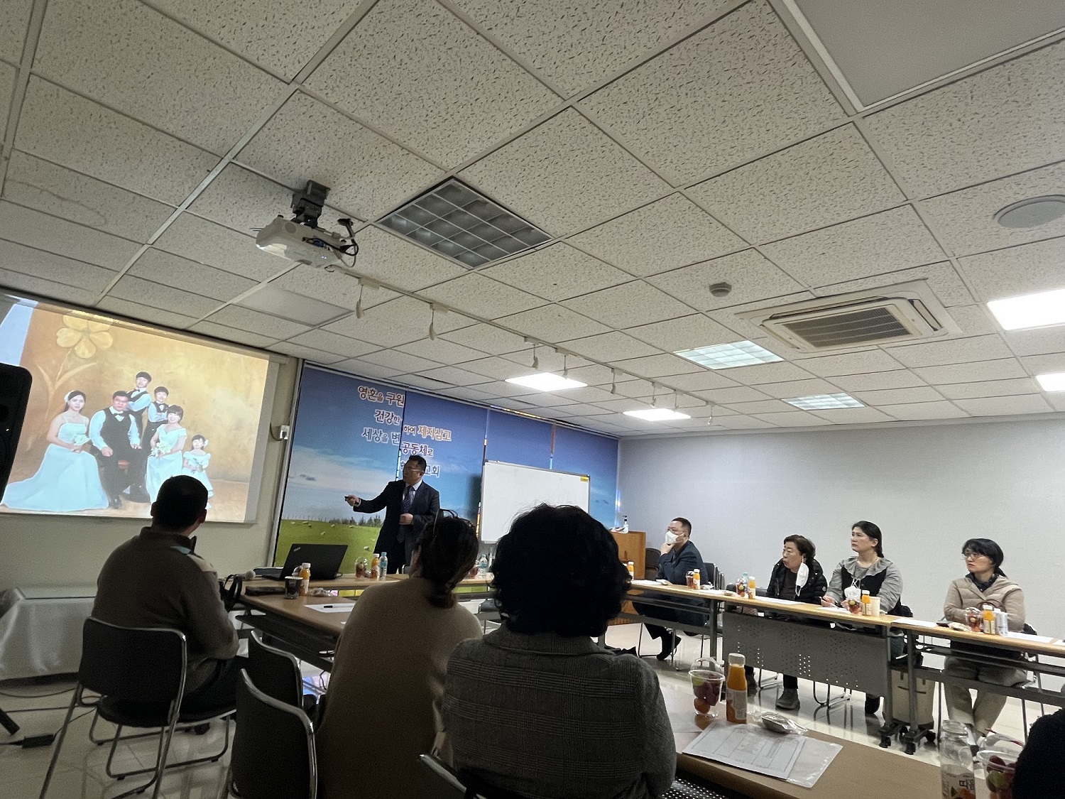 KakaoTalk_20230316_174048872.jpg : 사회선교위원회 모임이 있었습니다