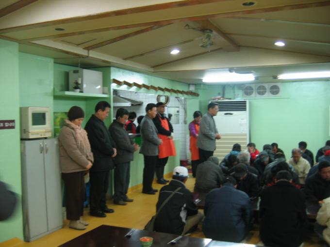 sharing 032.jpg