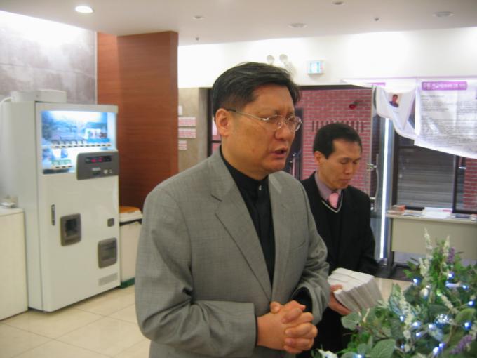 sharing 053.jpg