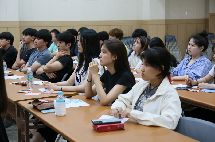 일괄편집_IMG_0947.JPG : 1청년부 여름수련회 5 - 이공하3_내인생을 주님께(Life Mapping)