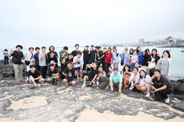 일괄편집_IMG_0859.JPG : 1청년부 여름수련회 6 - 야외활동(물놀이, 실내클라이밍, 오름산책)