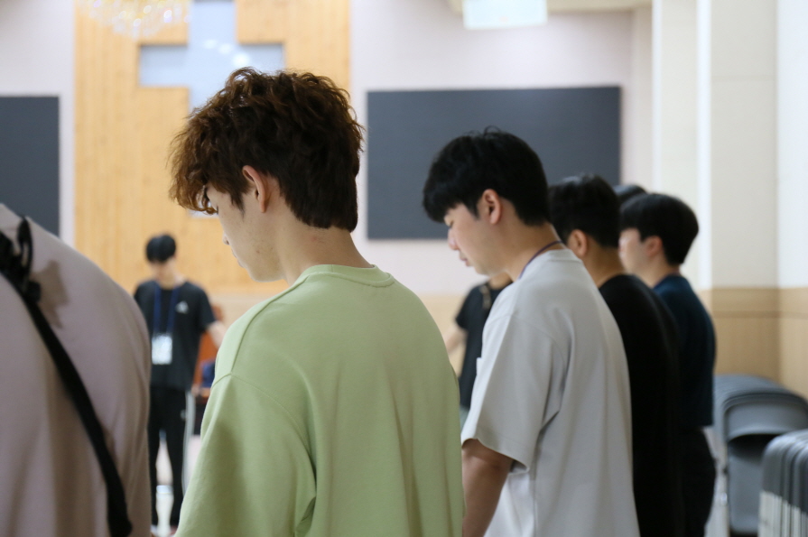 일괄편집_IMG_1275.JPG : 1청년부 여름수련회 7 - blessing & pray