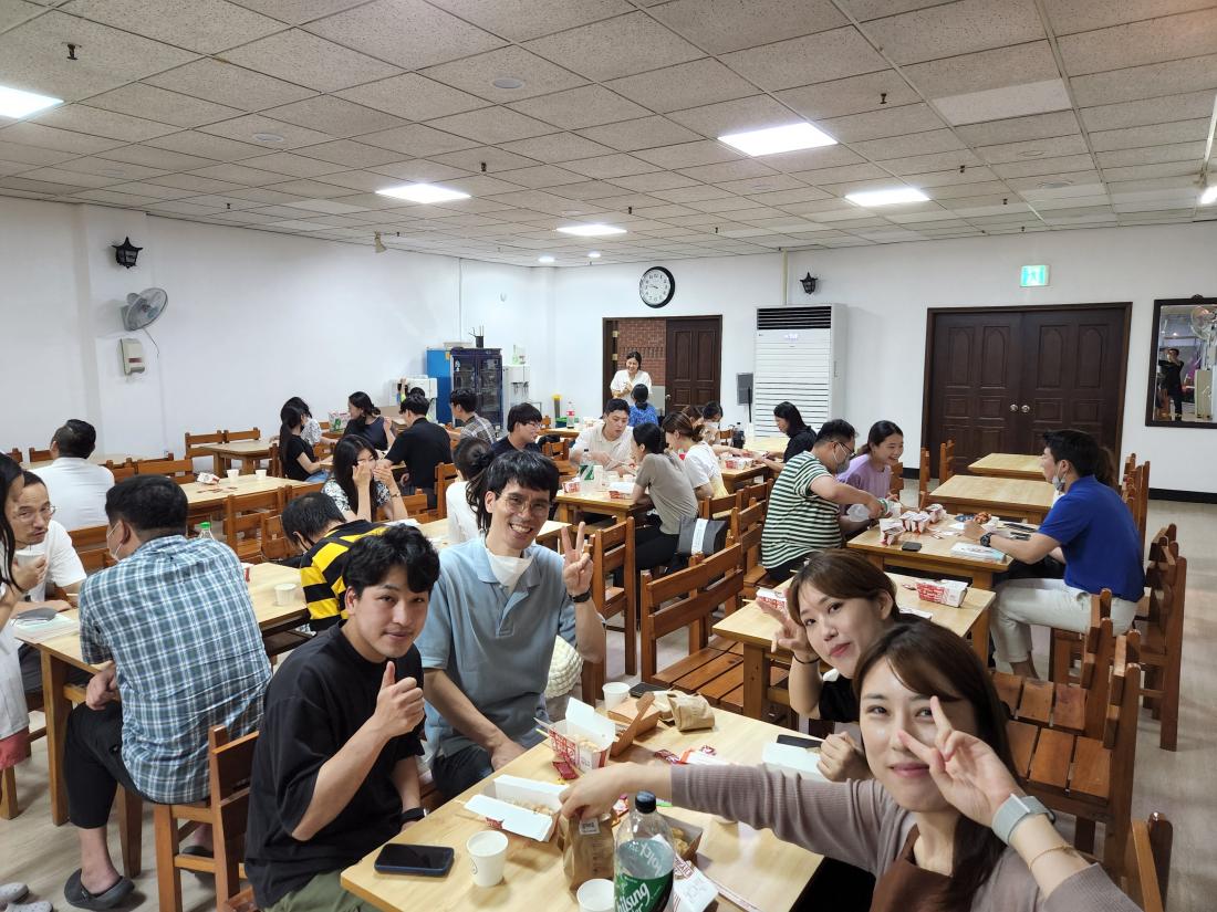 20220812_214942.jpg : 2022 2청년부 여름 수련회 사진