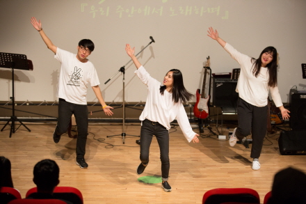 170924_청년부찬양축제-235.jpg
