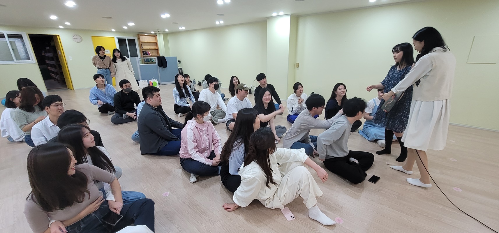KakaoTalk_20230528_192119396_14.jpg : 1청년부 미니올림픽 이모모