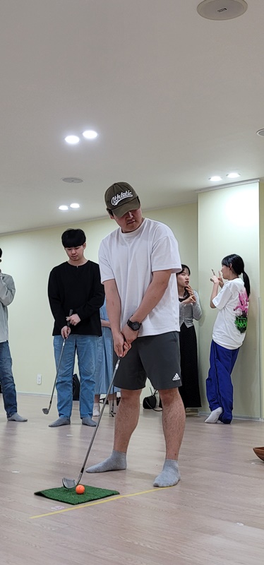 KakaoTalk_20230528_192119396_08.jpg : 1청년부 미니올림픽 이모모