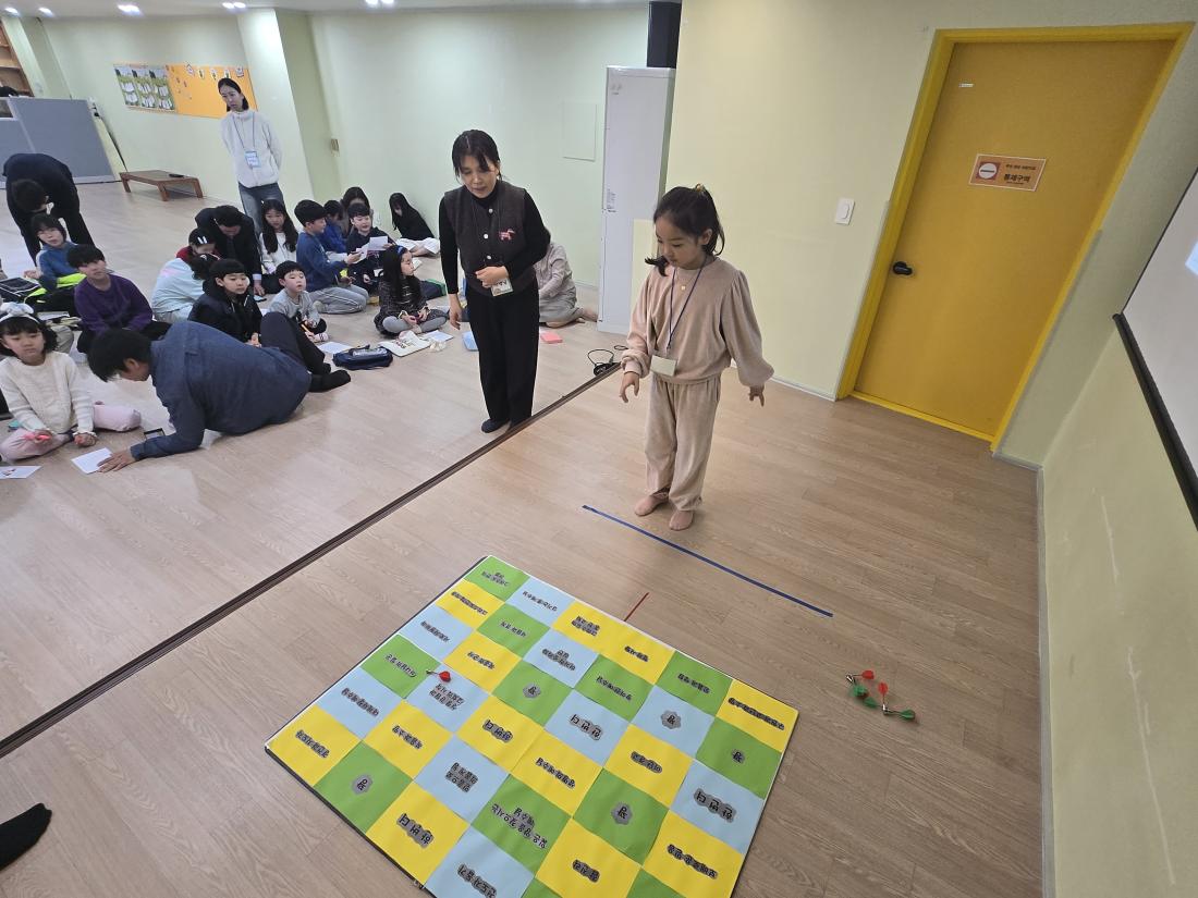 KakaoTalk_20250304_220052391_21.jpg : 3월 첫째주 유년부입니다^^