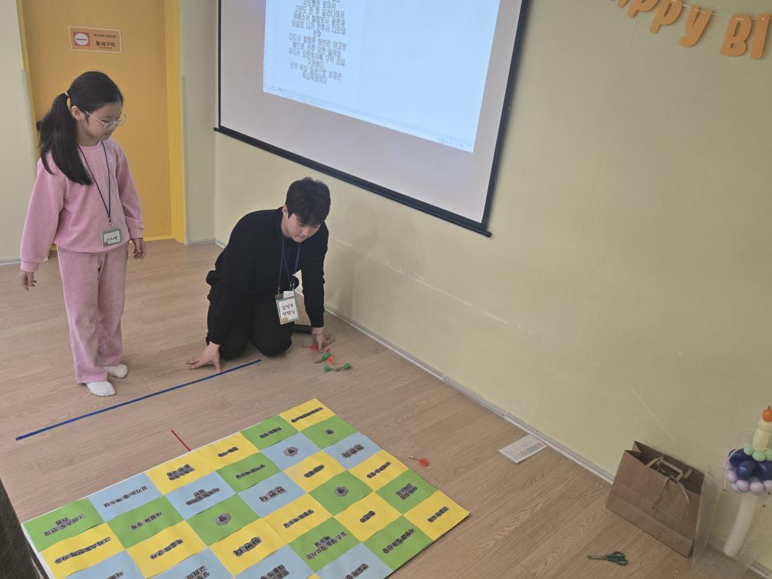 KakaoTalk_20250304_220052391_16.jpg : 3월 첫째주 유년부입니다^^