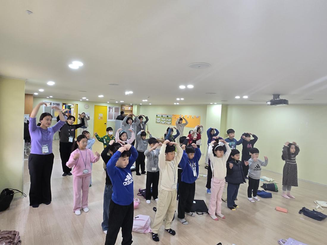 KakaoTalk_20250304_220257416_12.jpg : 3월 첫째주 유년부입니다^^