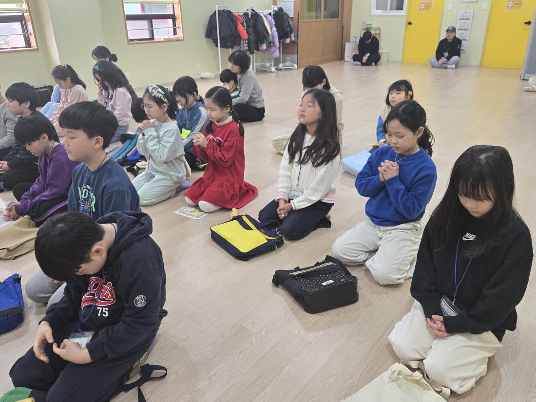 KakaoTalk_20250304_220052391_27.jpg : 3월 첫째주 유년부입니다^^