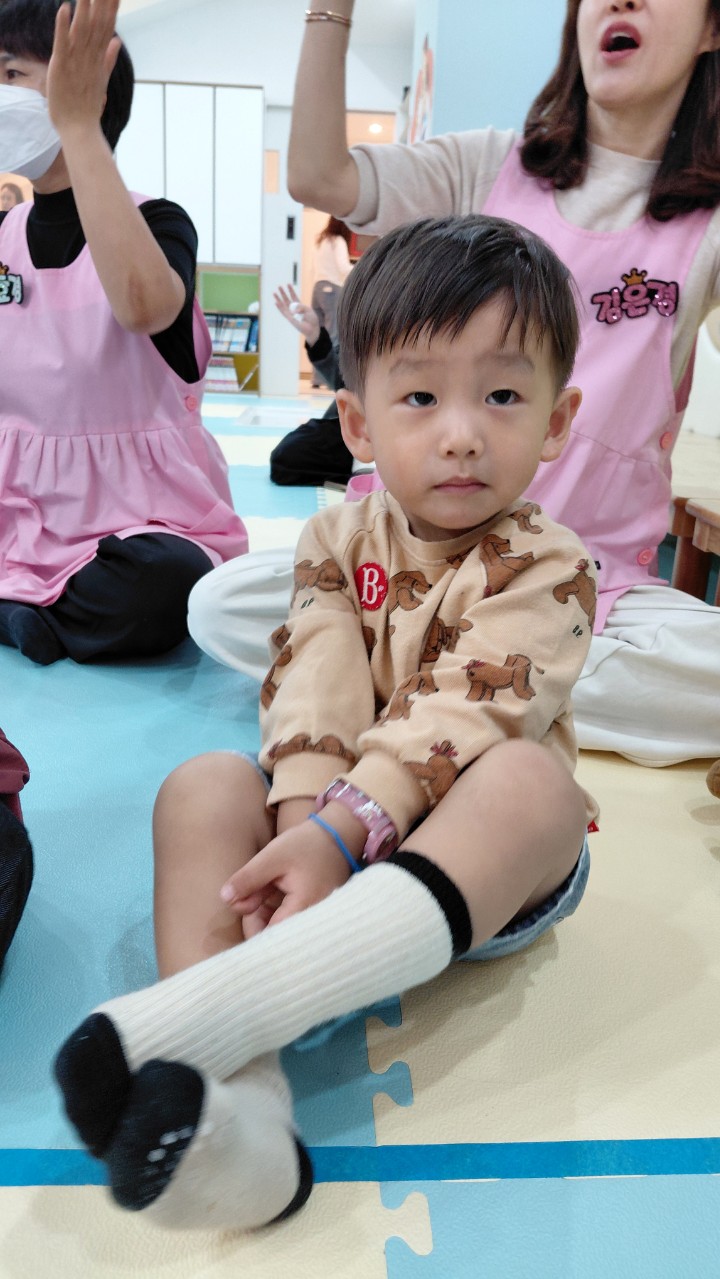 2025년 부산중앙교회 영아부_사진_20251028_13.jpg : 10월26일 주일 영아부 예배