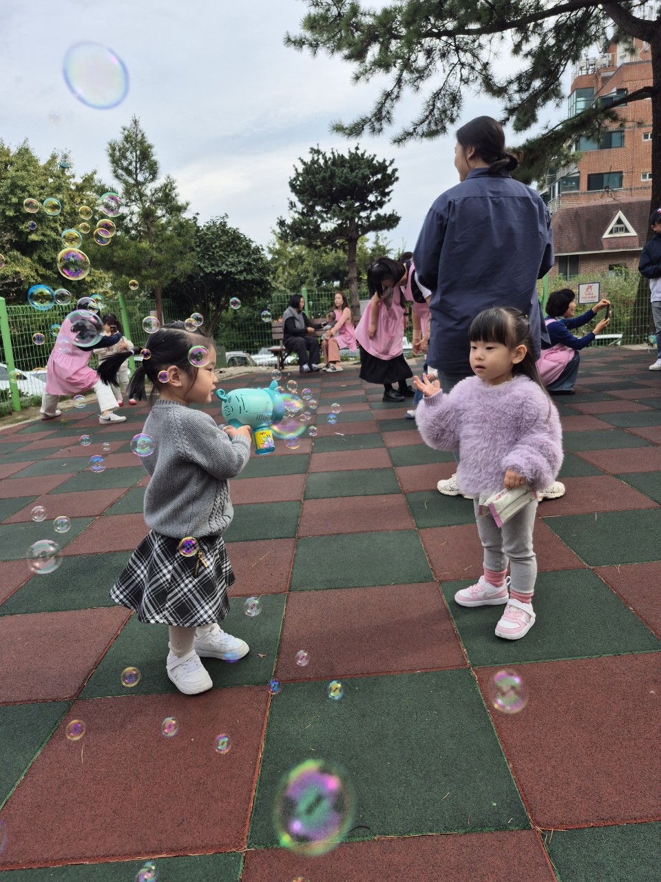 2025년 부산중앙교회 영아부_사진_20251028_62.jpg : 10월26일 주일 영아부 예배