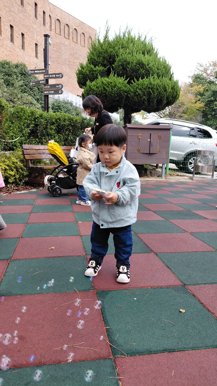 2025년 부산중앙교회 영아부_사진_20251028_38.jpg : 10월26일 주일 영아부 예배