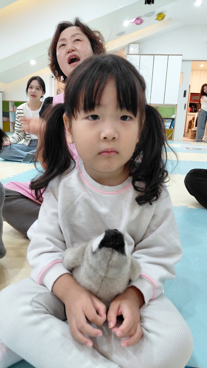 2025년 부산중앙교회 영아부_사진_20251028_14.jpg : 10월26일 주일 영아부 예배