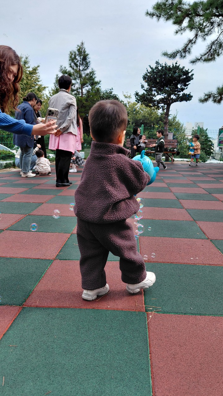 2025년 부산중앙교회 영아부_사진_20251028_48.jpg : 10월26일 주일 영아부 예배