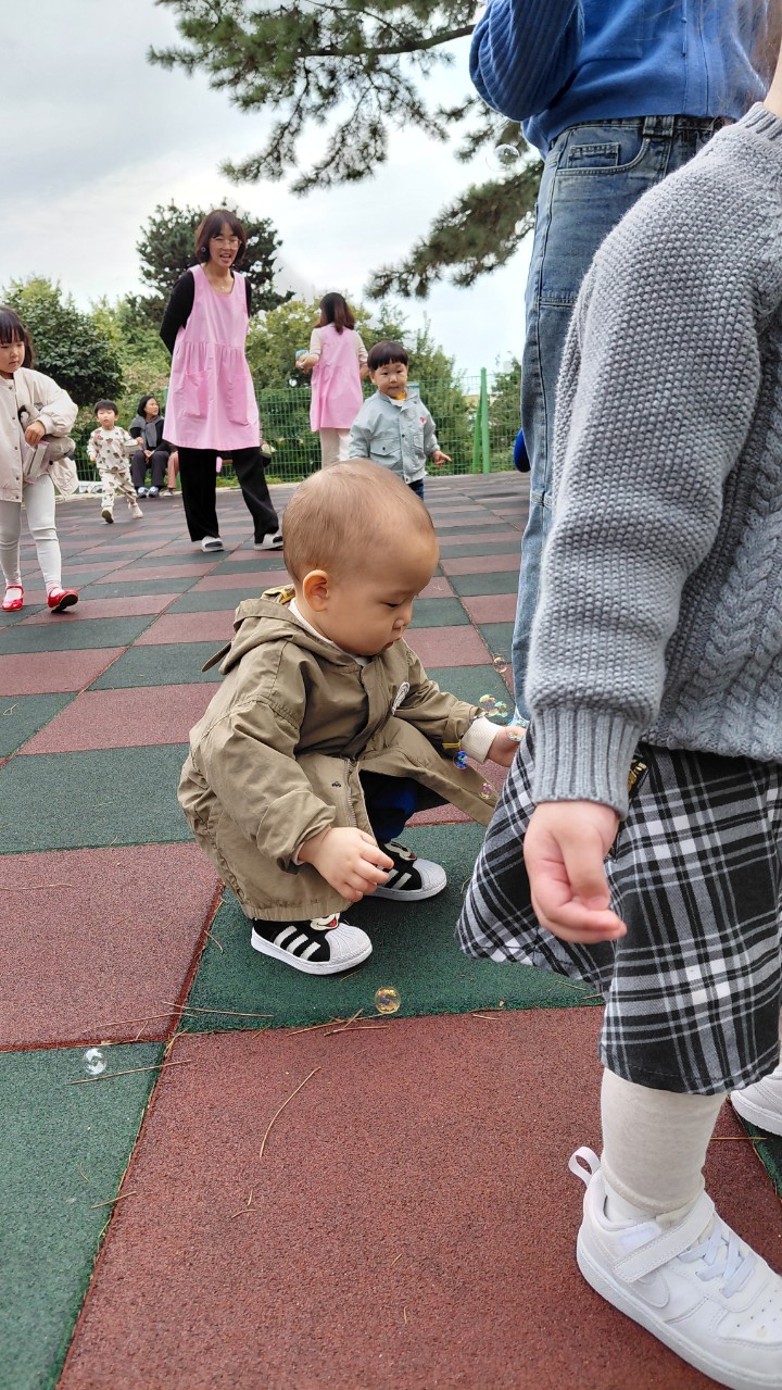 2025년 부산중앙교회 영아부_사진_20251028_42.jpg : 10월26일 주일 영아부 예배