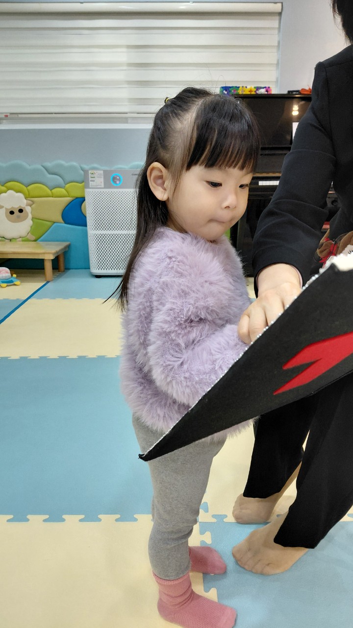 2025년 부산중앙교회 영아부_사진_20251028_25.jpg : 10월26일 주일 영아부 예배