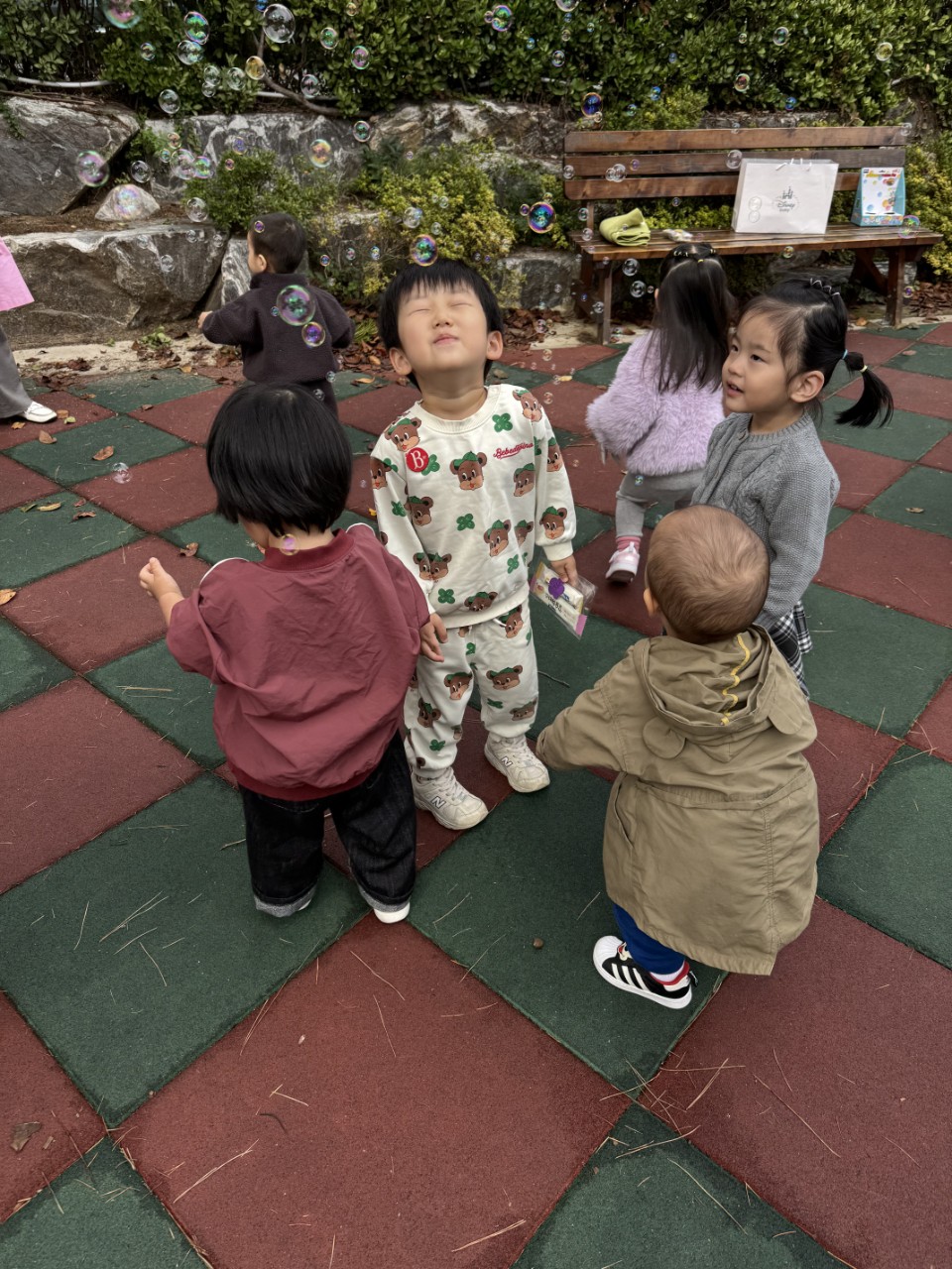 2025년 부산중앙교회 영아부_사진_20251028_80.jpg : 10월26일 주일 영아부 예배