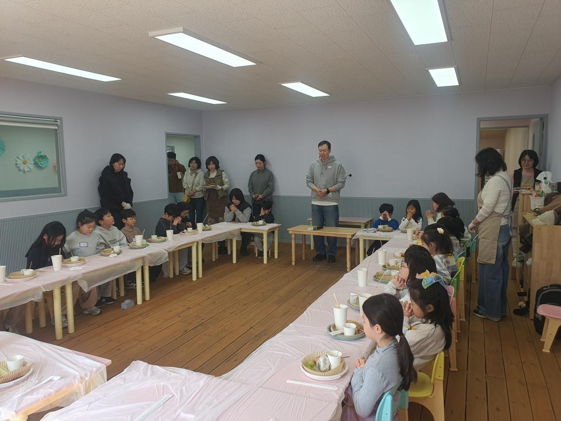 KakaoTalk_20260225_092746368_01.jpg : 유년부 겨울성경학교 첫째날입니다^^