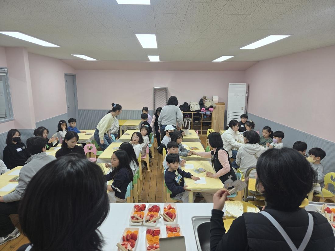 KakaoTalk_20260225_092303546_27.jpg : 유년부 겨울성경학교 첫째날입니다^^