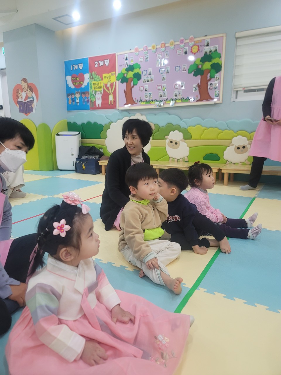 2025년 부산중앙교회 영아부_사진_20250127_3.jpg : 1월 26일 주일 영아부 예배