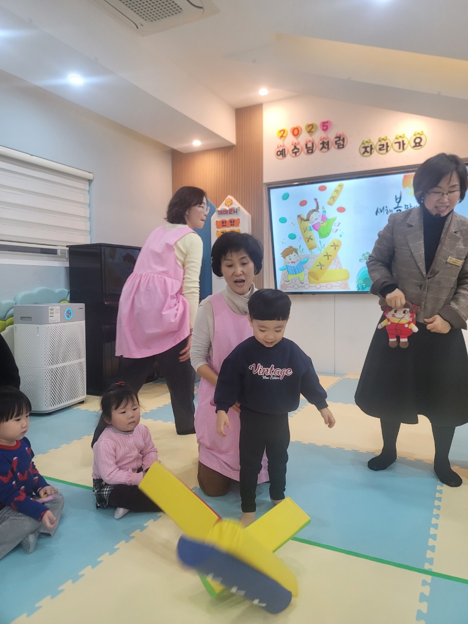2025년 부산중앙교회 영아부_사진_20250127_32.jpg : 1월 26일 주일 영아부 예배