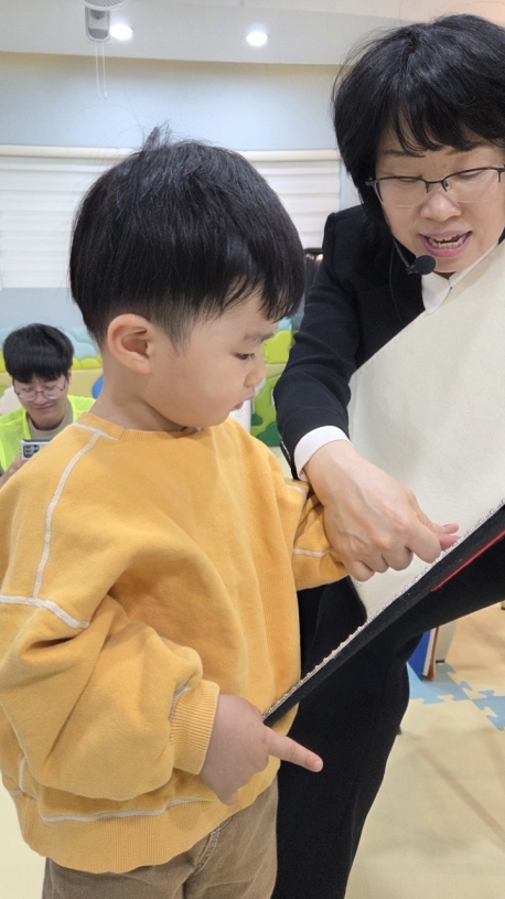 2026년 부산중앙교회 영아부_사진_20260412_20.jpg : 4월 12일 주일 영아부 예배