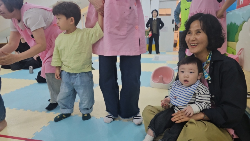 2026년 부산중앙교회 영아부_사진_20260412_33.jpg : 4월 12일 주일 영아부 예배