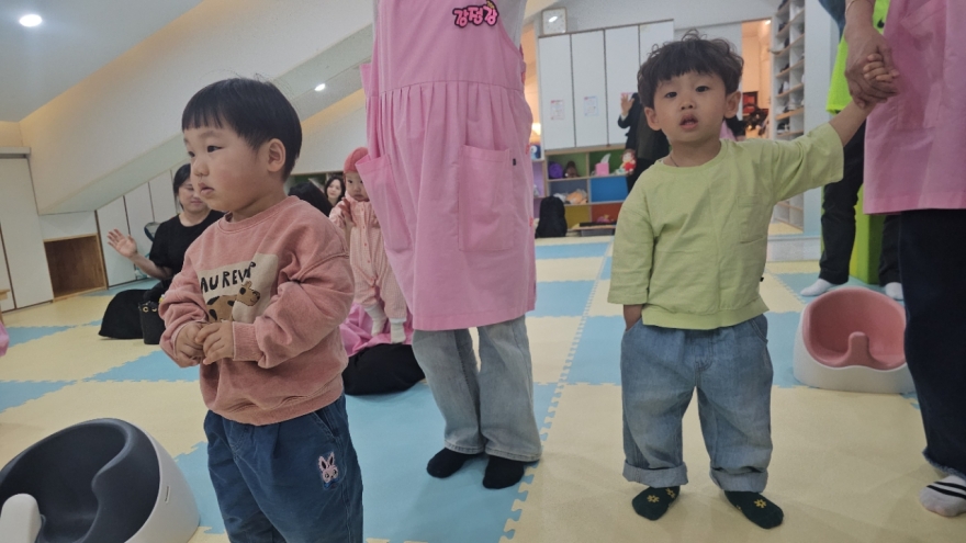 2026년 부산중앙교회 영아부_사진_20260412_37.jpg : 4월 12일 주일 영아부 예배