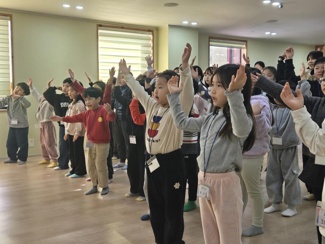 KakaoTalk_20260131_134545947_26.jpg : 1월 마지막주 유년부 예배모습입니다^^