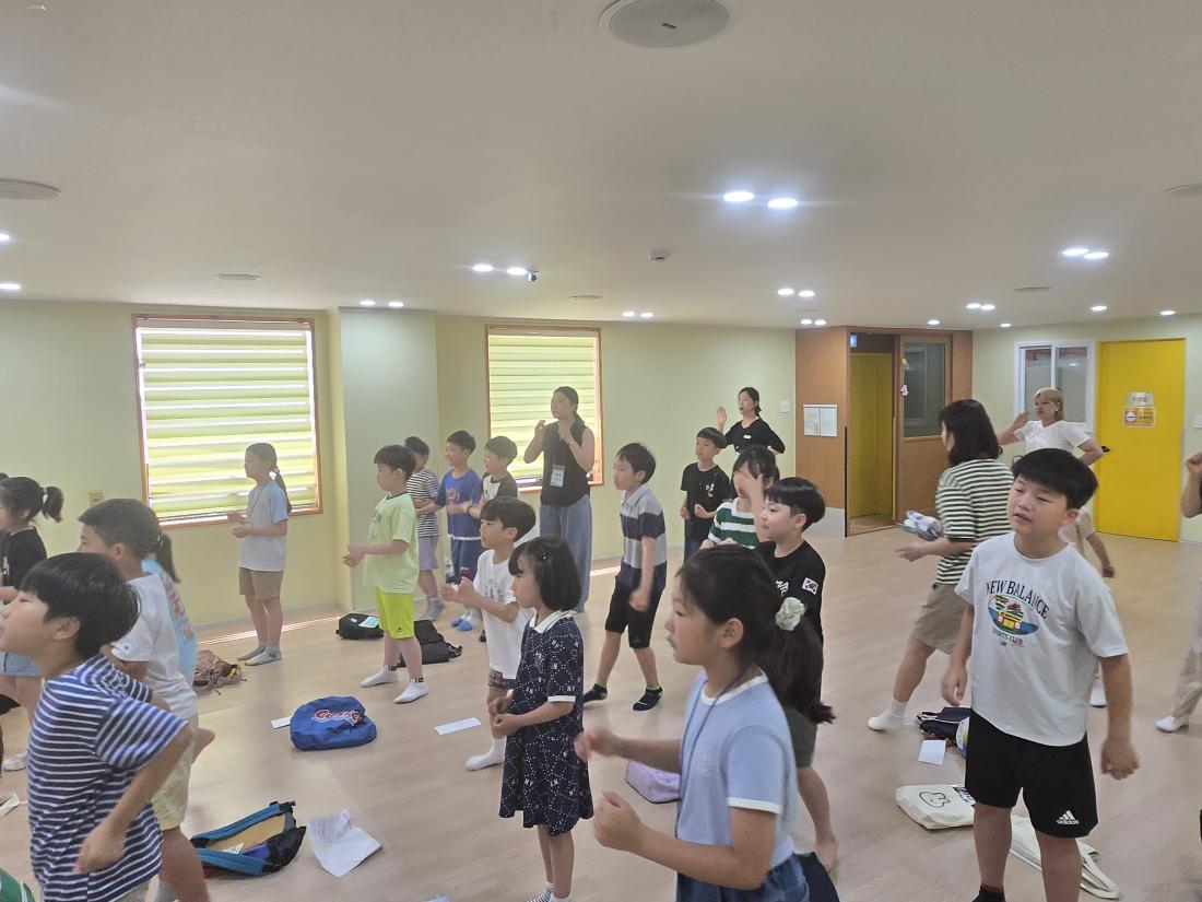KakaoTalk_20250709_231949890_03.jpg : 7월 첫째주 유년부 예배입니다^^