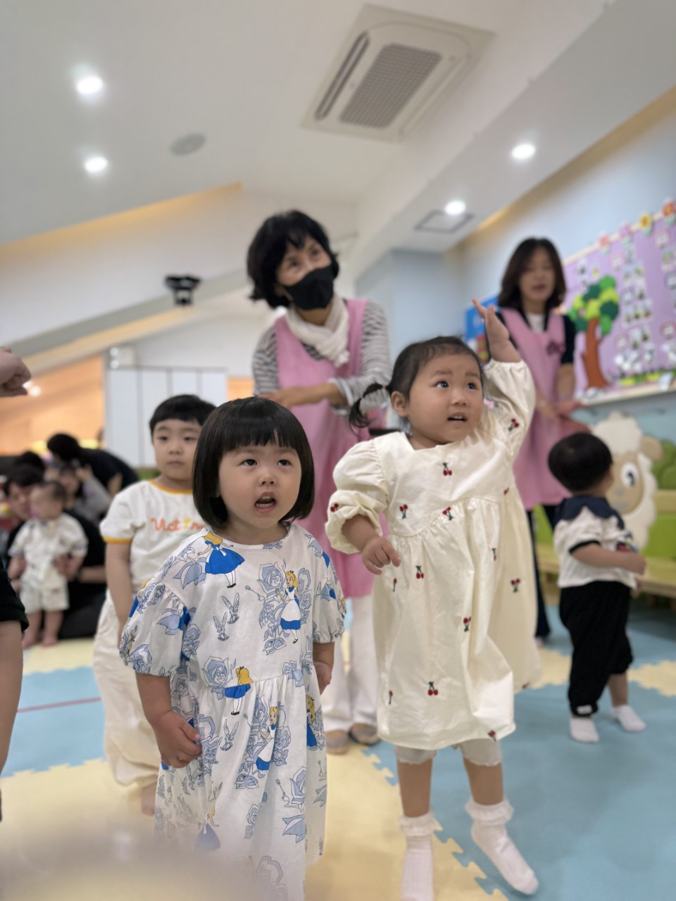2025년 부산중앙교회 영아부_사진_20250614_9.jpg : 6월8일 주일 영아부 예배