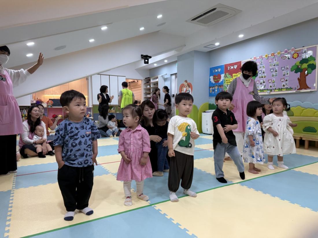 2025년 부산중앙교회 영아부_사진_20250614_25.jpg : 6월8일 주일 영아부 예배
