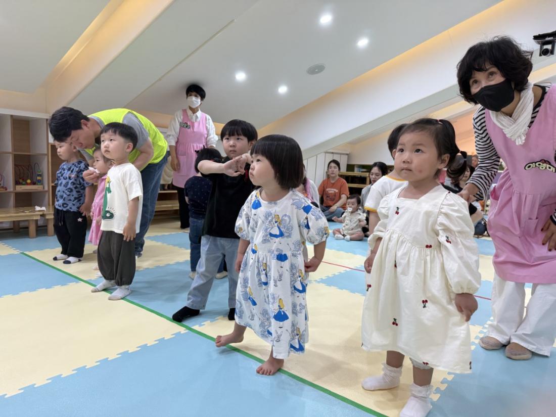 2025년 부산중앙교회 영아부_사진_20250614_29.jpg : 6월8일 주일 영아부 예배