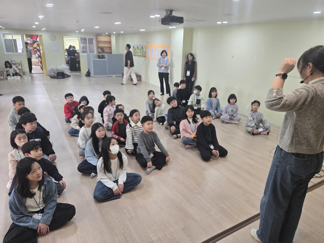 KakaoTalk_20260224_090313623_01.jpg : 유년부 겨울성경학교 둘째날입니다^^