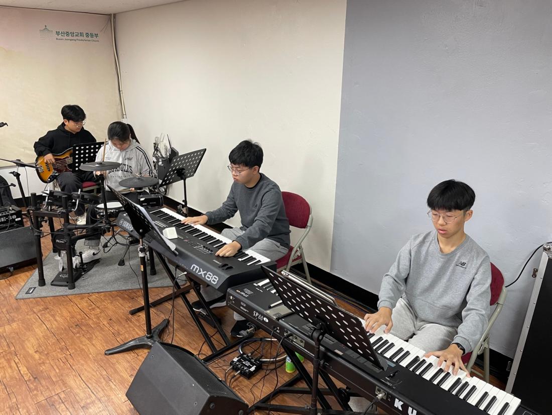KakaoTalk_20241111_215639418.jpg