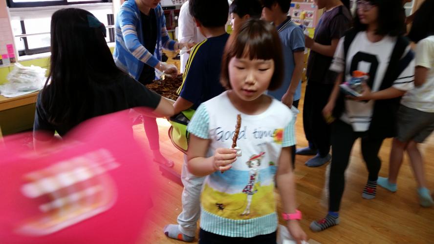 20140601_100755.jpg : [초등부]6월1일 초등부 달란트잔치!!