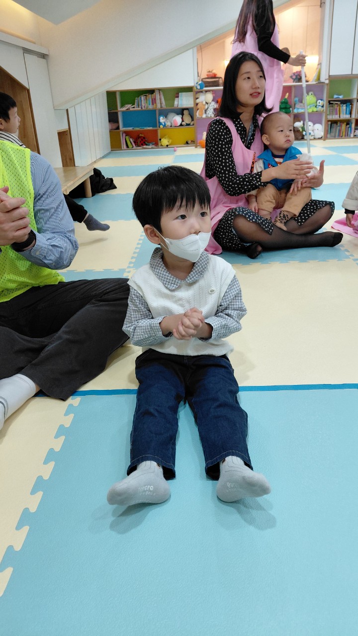 2025년 부산중앙교회 영아부_사진_20251123_9.jpg : 11월2일 주일 영아부 예배