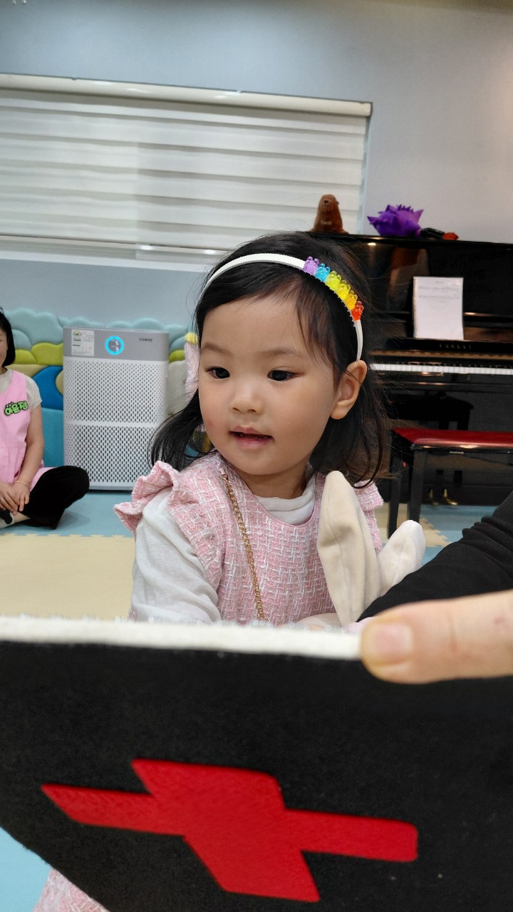 2025년 부산중앙교회 영아부_사진_20251123_27.jpg : 11월2일 주일 영아부 예배