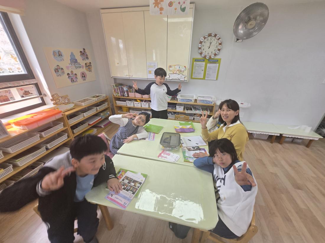 KakaoTalk_20250413_194250319_08.jpg : 4월 둘째주  유년부 모습입니다