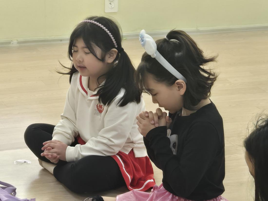 KakaoTalk_20250413_194507696_19.jpg : 4월 둘째주  유년부 모습입니다
