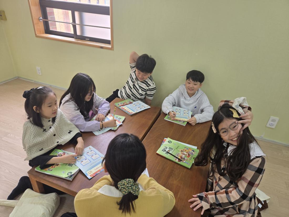 KakaoTalk_20251026_141210056_03.jpg : 10월 마지막주 유년부입니다^^