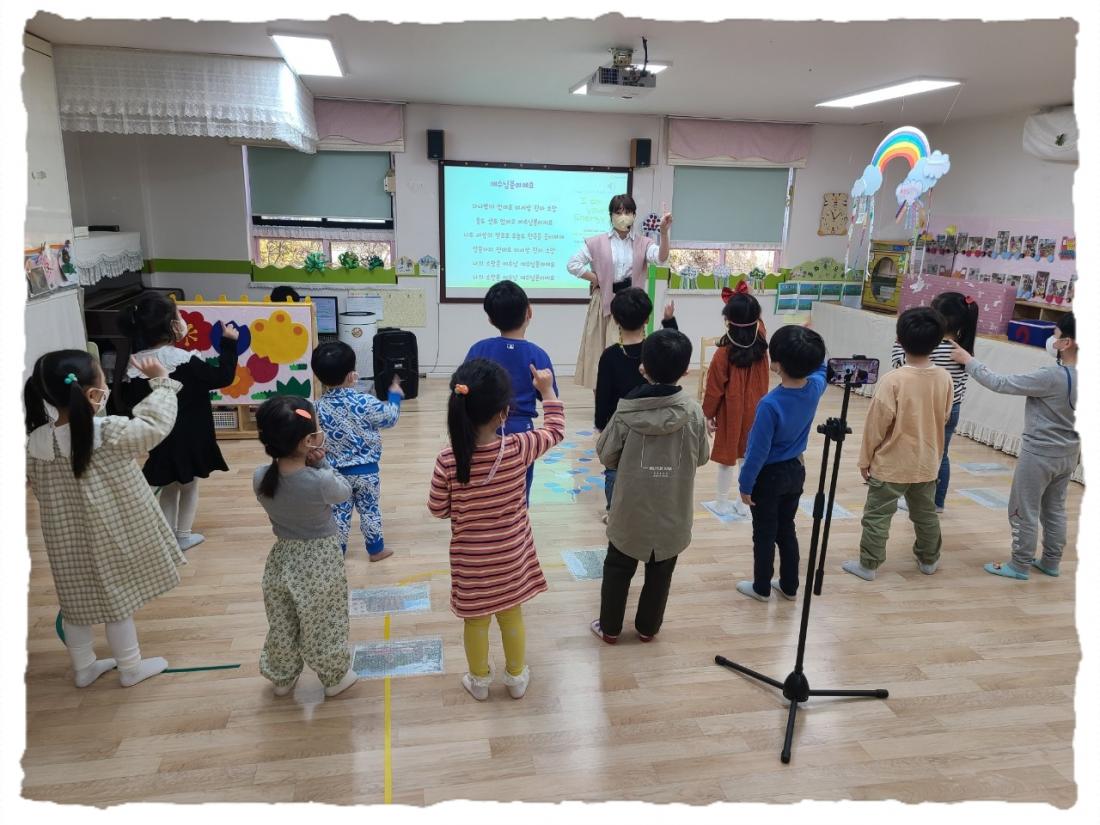 CYMERA_20220412_195138.jpg : 2022년 4월 10일 유치부 예배