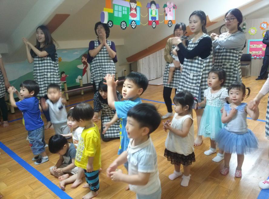 CAM00239.jpg : [영아부] 6월 20일 주일예배^^