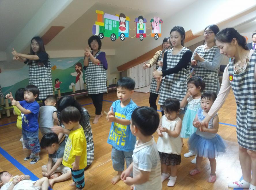CAM00240.jpg : [영아부] 6월 20일 주일예배^^