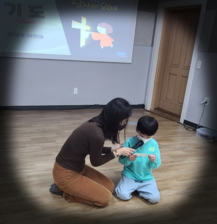 CYMERA_20221219_145836.jpg : 2022년 12월 18일 유치부 예배
