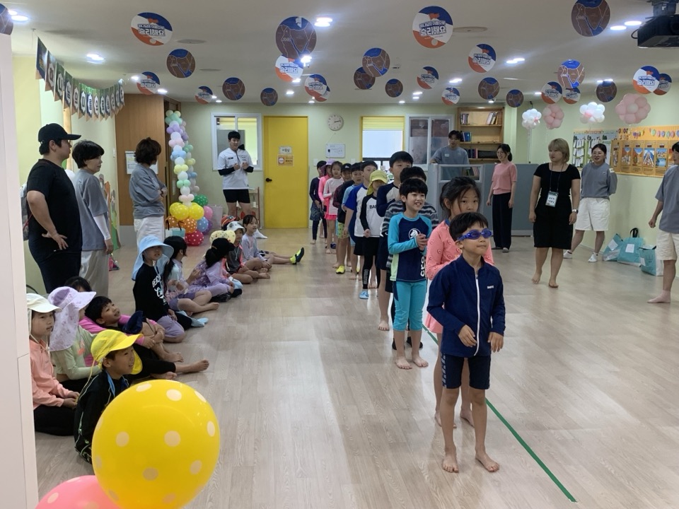 KakaoTalk_20250729_094422367_03.jpg : 유년부 여름성경학교 첫재날 - 오후