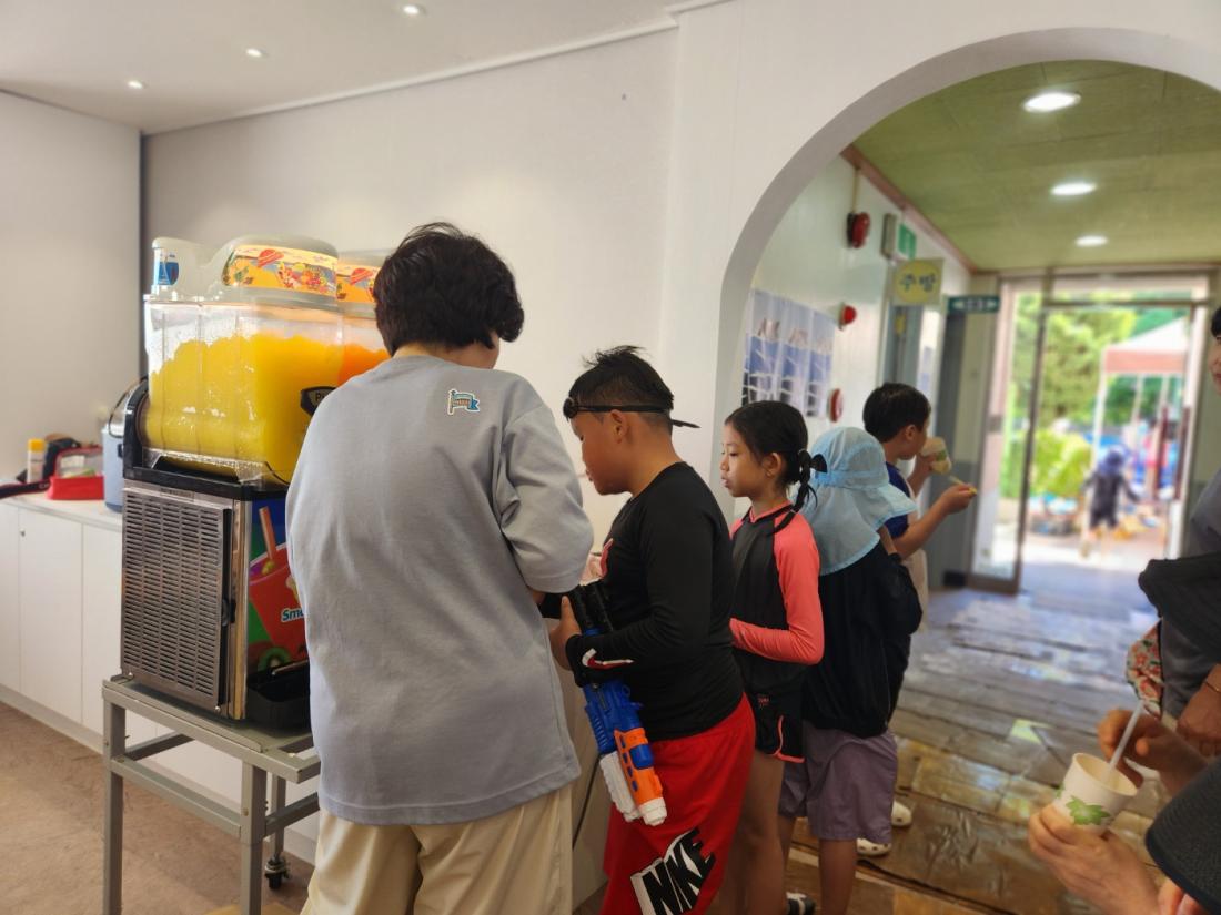KakaoTalk_20250729_094407490_02 (1).jpg : 유년부 여름성경학교 첫재날 - 오후